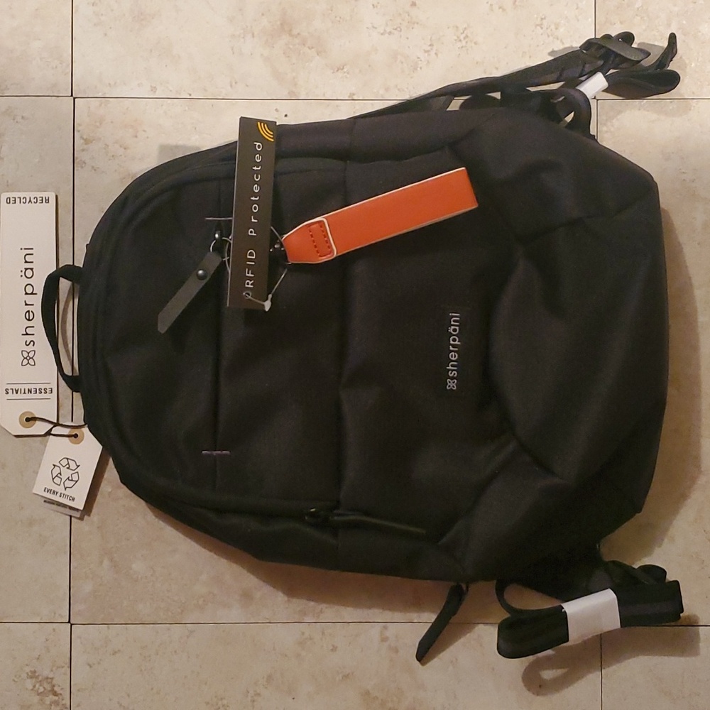 Sherpani Anti Theft Small Black Backpack